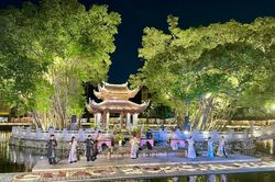 Hồ Văn trở thành điểm hẹn mới của du lịch văn hóa Thủ đô