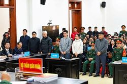 Chủ tịch Tập đoàn Phúc Sơn cùng hai cựu Thiếu tướng hầu tòa vụ án đất sân bay Nha Trang