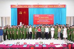 Tuyên Quang: Bồi dưỡng tiếng dân tộc Mông cho 50 cán bộ công an
