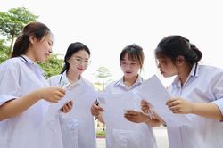 Dự b&aacute;o PHỔ ĐIỂM THI TỐT NGHIỆP THPT, ĐIỂM CHUẨN TUYỂN SINH ĐẠI HỌC 2026; C&Aacute;CH THAM KHẢO PHỔ ĐIỂM để đăng k&yacute; X&Eacute;T TUYỂN ĐẠI HỌC