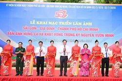 Triển lãm ảnh với chủ đề 'Sài Gòn-Gia Định-Thành phố Hồ Chí Minh: Bản anh hùng ca và khát vọng trong kỷ nguyên vươn mình'