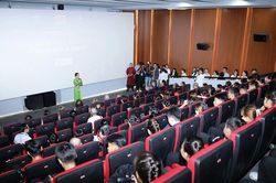 Khai mạc chương trình 'Tiêu điểm điện ảnh Hoa Kỳ'