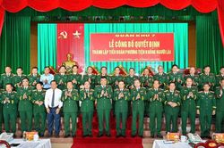 Qu&acirc;n khu 7 th&agrave;nh lập Tiểu đo&agrave;n Phương tiện kh&ocirc;ng người l&aacute;i