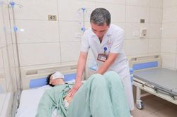 Đau bụng k&eacute;o d&agrave;i, nam thanh ni&ecirc;n nhập viện v&igrave; căn bệnh quen thuộc