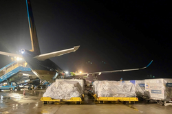 Vietnam Airlines vận chuyển 25 tấn hàng hóa hỗ trợ Venezuela