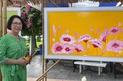 Giới thiệu BST 'Tranh Sen- 10 phẩm chất tốt đẹp của người Việt Nam' tại Lễ hội Sen Hà Nội 2026