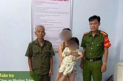 Mẹ lo làm việc nhà, bé gái 5 tuổi đi lạc giữa đêm