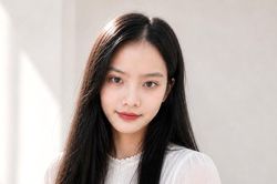 Từ tuổi thơ thu mua sắt vụn cùng mẹ đến nữ thủ khoa tốt nghiệp ĐH Sư phạm Hà Nội