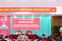 Chấn chỉnh biểu hiện nể nang, né tránh, 'dĩ hòa vi quý' trong sử dụng cán bộ