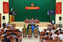 VKSND khu vực 10, Quảng Ngãi phối hợp xét xử lưu động vụ án ma túy tại xã Măng Đen