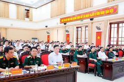 Hội nghị ra nghị quyết l&atilde;nh đạo thực hiện nhiệm vụ qu&acirc;n sự, quốc ph&ograve;ng v&agrave; x&acirc;y dựng Đảng 6 th&aacute;ng cuối năm 2026