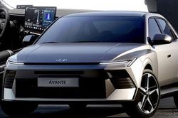 Hyundai Elantra hoàn toàn mới lộ diện