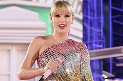 Taylor Swift tiếp tục đối mặt nguy cơ mất quyền kiểm so&aacute;t loạt hit đ&igrave;nh đ&aacute;m