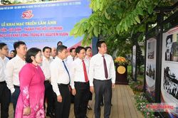 Triển lãm ảnh tái hiện bản anh hùng ca, khát vọng của TP. Hồ Chí Minh