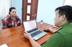 Khởi tố 7 đối tượng trong vụ lừa bán 'đồng đen' giả