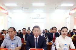 Khai giảng lớp Trung cấp lý luận chính trị dành cho cán bộ các tỉnh Trung - Nam Lào