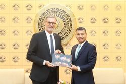 Đà Nẵng thúc đẩy hợp tác với Pháp và Philippines về đầu tư, tài chính, kinh tế biển
