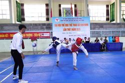 Hơn 50 vận động viên tranh tài Giải taekwondo các nhóm tuổi xã Vạn Ninh