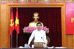 Ban Chỉ đạo ph&ograve;ng, chống tham nhũng, l&atilde;ng ph&iacute;, ti&ecirc;u cực tỉnh họp phi&ecirc;n thứ 17
