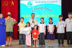 Mẹ đỡ đầu-Nâng bước tương lai
