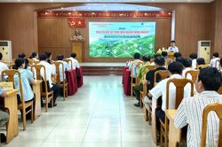X&acirc;y dựng nền n&ocirc;ng nghiệp hiện đại, th&iacute;ch ứng với biến đổi kh&iacute; hậu