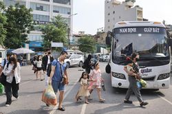 Đơn giản hóa thủ tục đăng ký khai thác tuyến, tạo thuận lợi cho doanh nghiệp vận tải