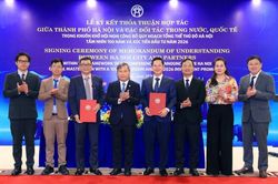 Hà Nội ưu tiên dự án công nghệ cao, hạ tầng chiến lược và phát triển xanh