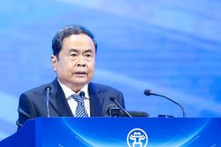 Chủ tịch Quốc hội Trần Thanh Mẫn: Chuyển h&oacute;a nhanh Quy hoạch Thủ đ&ocirc; th&agrave;nh chương tr&igrave;nh, dự &aacute;n v&agrave; c&ocirc;ng tr&igrave;nh cụ thể