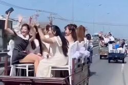 Xử phạt, tịch thu 3 xe ba bánh chở người đưa dâu
