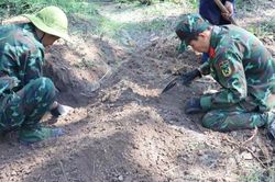 Khai quật địa điểm nghi chôn cất hài cốt liệt sĩ trong Vườn Quốc gia Yok Đôn