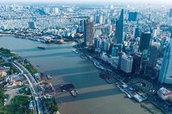 TP Hồ Chí Minh vươn mình sau 50 năm mang tên Bác Hồ kính yêu