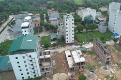 Nhiều nhà đầu tư đất nền mắc kẹt vì 'đu đỉnh'
