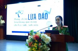 Tuy&ecirc;n truyền ph&ograve;ng, chống lừa đảo cho sinh vi&ecirc;n