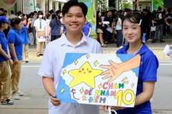 Quy đổi chứng chỉ ngoại ngữ: Nghịch lý điểm số giữa bài thi chuẩn hóa và kỳ thi tốt nghiệp