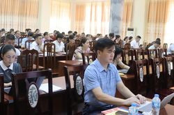 Tập huấn pháp luật lao động, quan hệ lao động và an toàn vệ sinh lao động cho trên 100 học viên