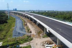 TP. Hồ Chí Minh thúc tiến độ 8 dự án giao thông trọng điểm