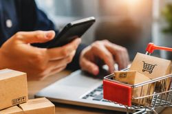Từ 1/7/2026, bán hàng online phải minh bạch danh tính