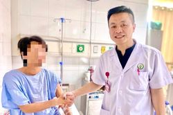 Bệnh viện Việt Đức cứu sống ca đứt rời trực tràng hiếm gặp, chưa có trong y văn