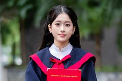 Đỗ thủ khoa chuyên Ams, nữ sinh bất ngờ chọn học Sư phạm