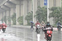 Bắc Bộ mưa dông, đề phòng lốc, sét