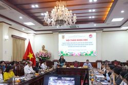 Ho&agrave;n thiện thể chế về luật sư v&agrave; h&agrave;nh nghề luật sư