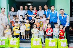 36 năm Ph&aacute;p Luật TP.HCM: Sự thụ hưởng của người d&acirc;n trở th&agrave;nh thước đo ph&aacute;t triển