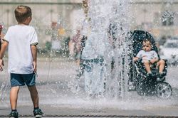 Kh&iacute; hậu v&agrave; b&agrave;i to&aacute;n ng&agrave;y c&agrave;ng nan giải với thế giới