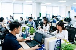 Luật Thuế TNCN mới từ 1.7: Người l&agrave;m c&ocirc;ng ăn lương được hưởng lợi g&igrave;?