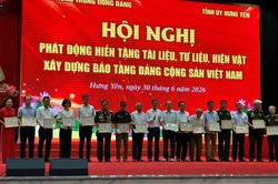 Hưng Y&ecirc;n ph&aacute;t động hiến tặng t&agrave;i liệu, tư liệu, hiện vật x&acirc;y dựng Bảo t&agrave;ng Đảng Cộng sản Việt Nam