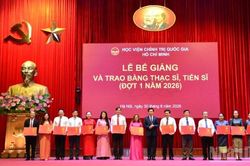 G&oacute;p phần x&acirc;y dựng đội ngũ c&aacute;n bộ chất lượng cho y&ecirc;u cầu của thời kỳ mới