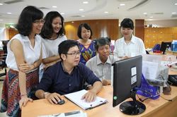 Bi hài lệch múi giờ!