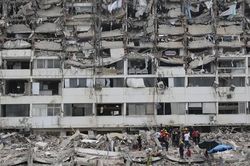 Động đất Venezuela: Số người chết tăng mạnh