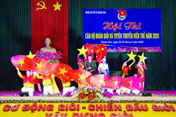 Quân nhân ứng xử văn hóa trên môi trường số