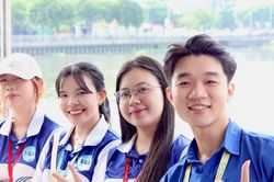 Hướng đến kỷ niệm 50 năm Thành phố mang tên Bác: Đoàn viên Thanh niên mở lớp học di động vòng quanh thành phố